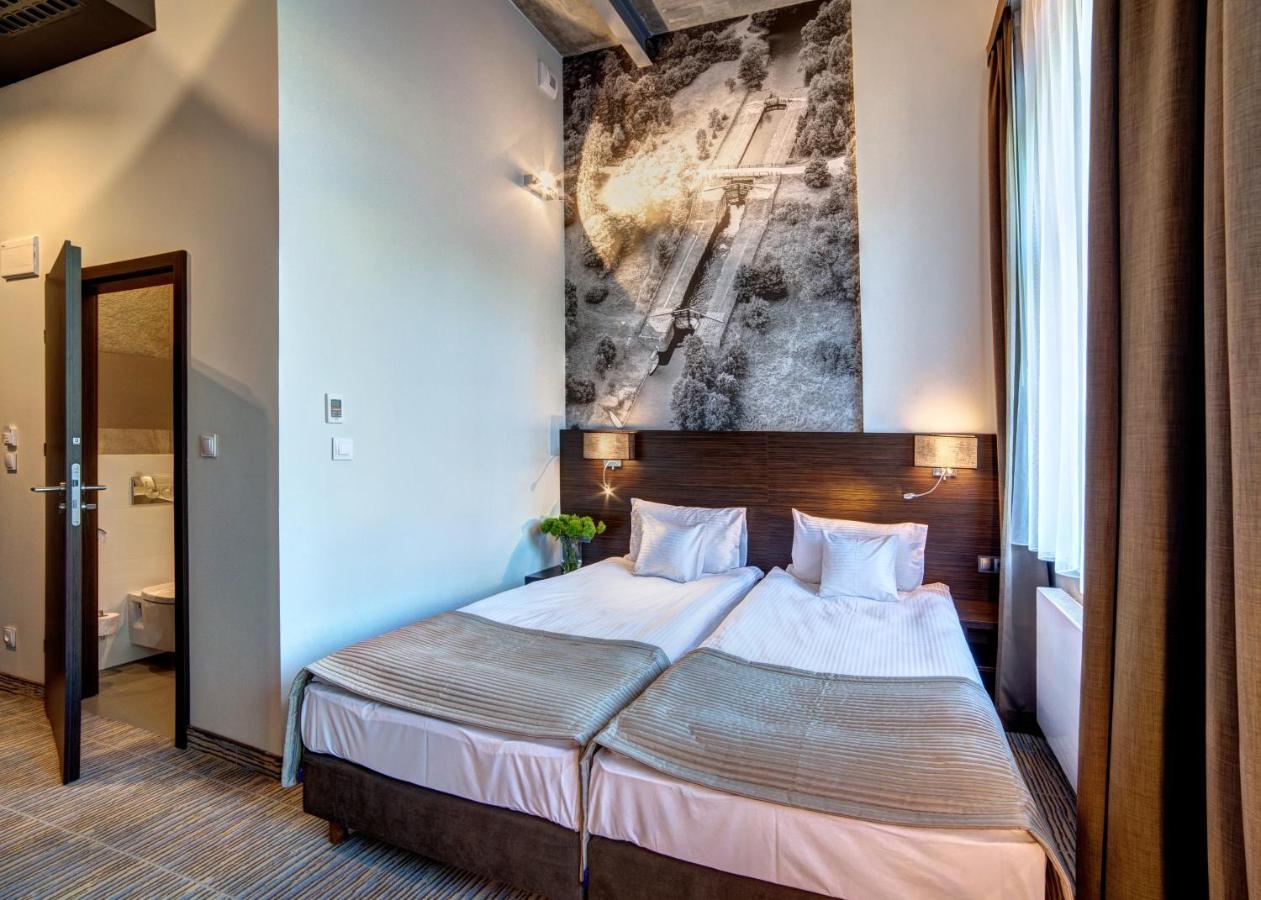 Hotel Loft 1898 Сувалки Экстерьер фото
